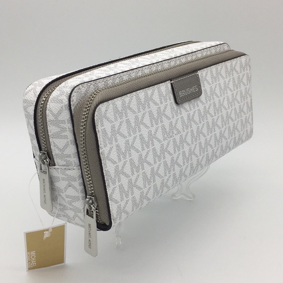 Michael Kors Handbags - Michael Kors Jet Set Travel LG DBL ZIP TRV POUCH